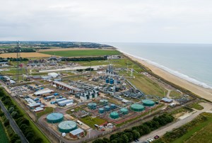 Shell, Exxon halt UK North Sea gas sale to Viaro amid regulatory review