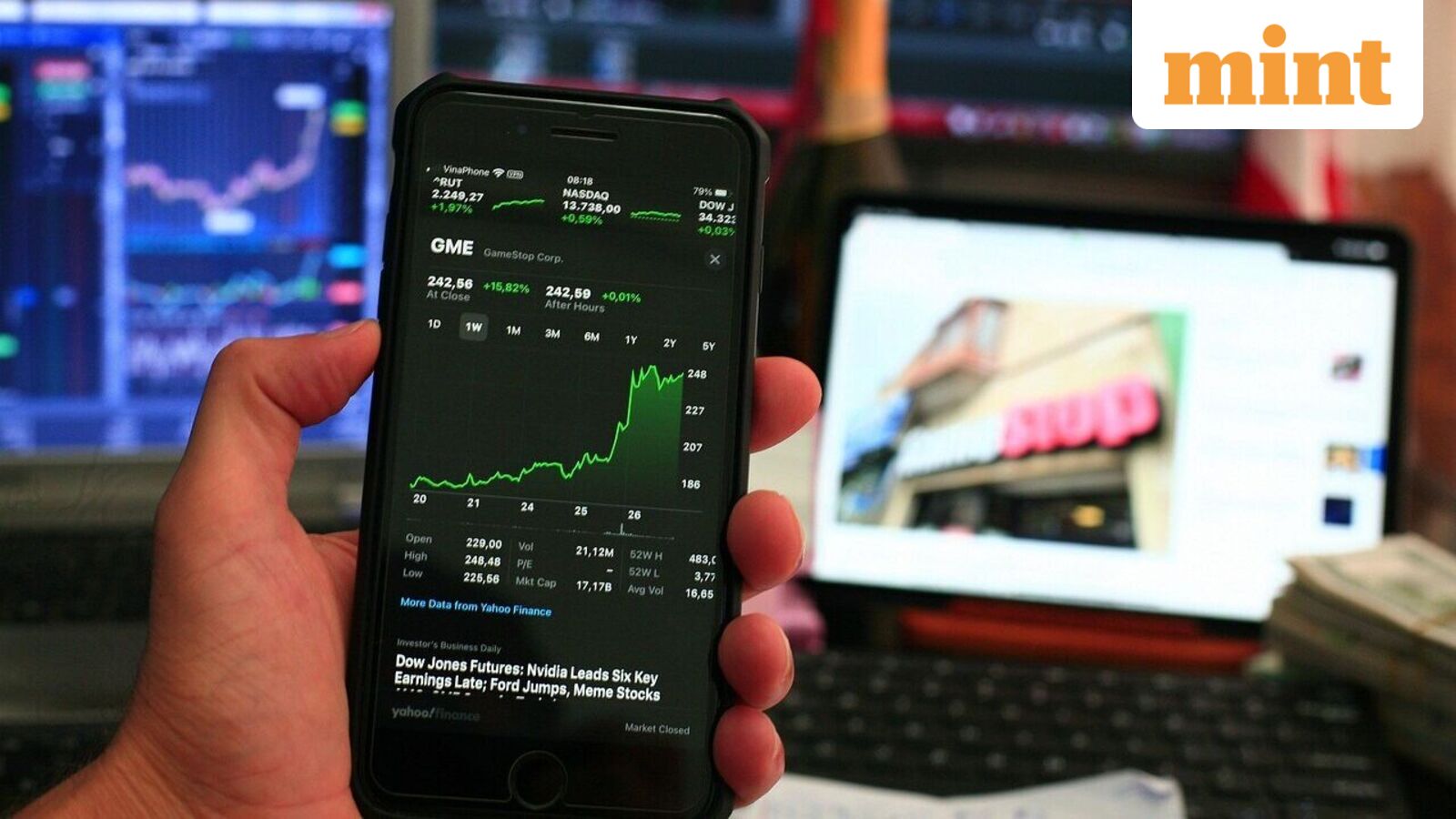 Small-cap IT stock jumps 6% following stock market rebound. Do you own?