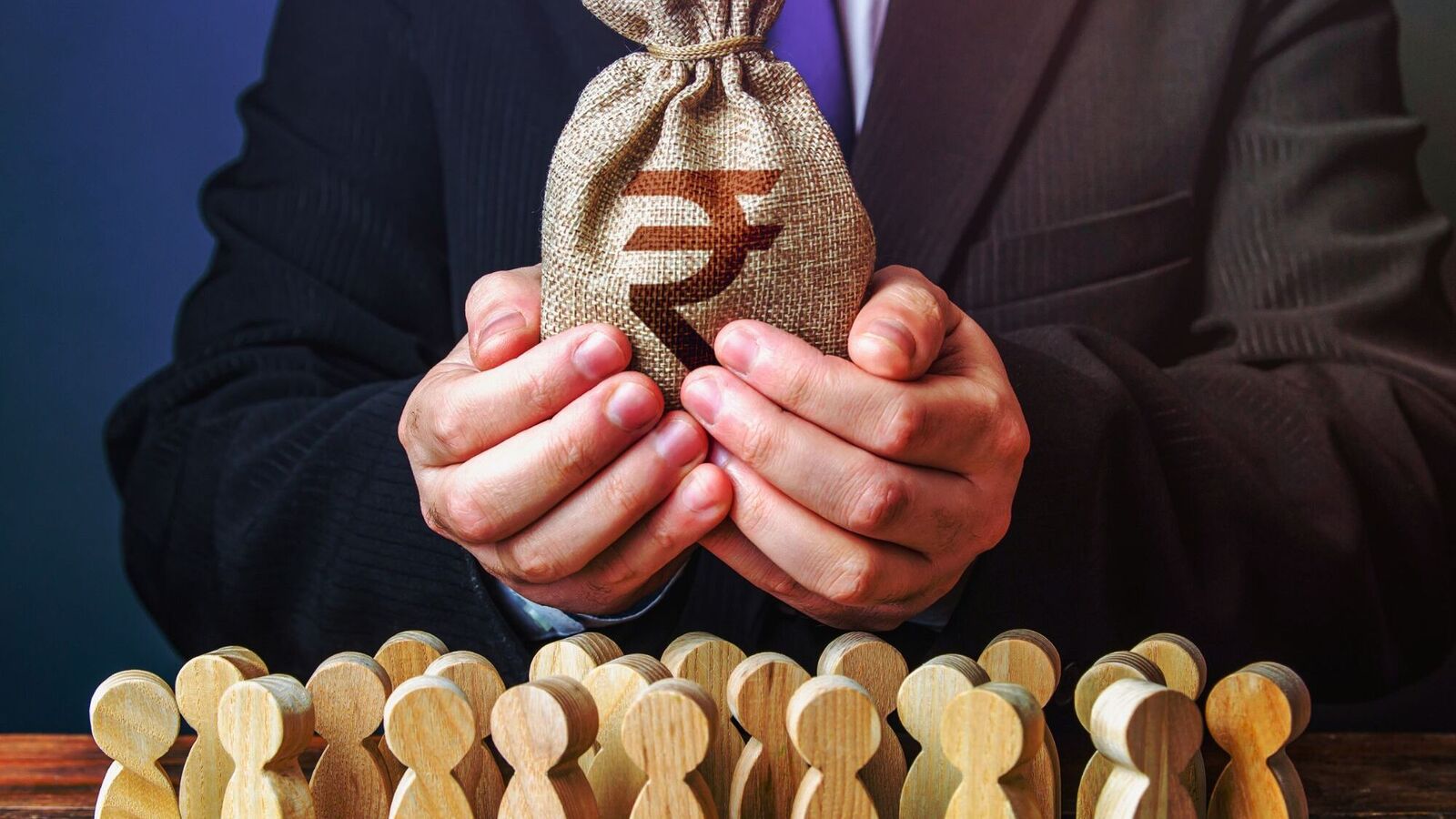 Multibagger small-cap stock Elitecon International edges higher despite stock market crash; here's why