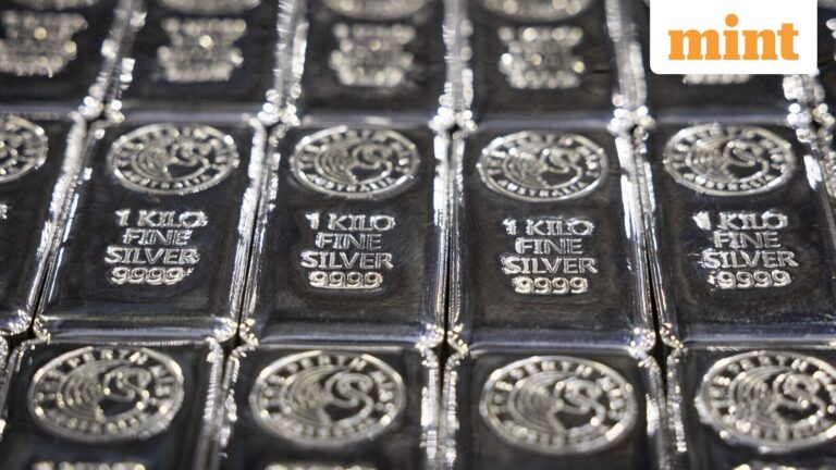 Silver rate today LIVE: Silver price in India cracks over  ₹16,000 from record high — More pain ahead?