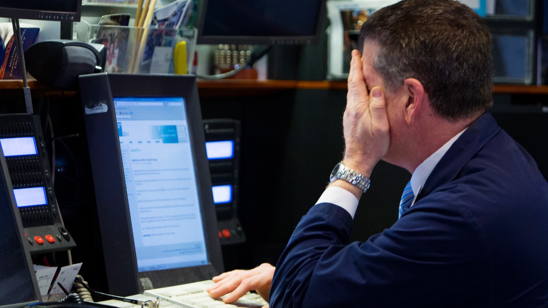 Jim Cramer says this unfairly punished stock is worth buying for new investors