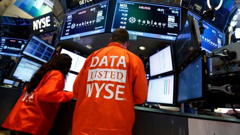 Fears of AI disruption have created an opening for this software options trade