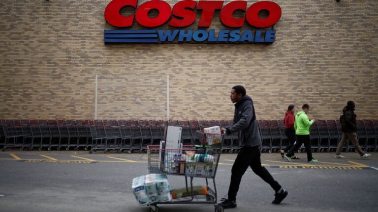JPMorgan sees a consumer boost from Trump's tax cuts. This retailer will be the biggest winner