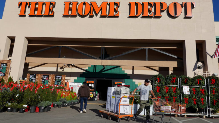 Home Depot beats Wall Street’s expectations, even as sales decline