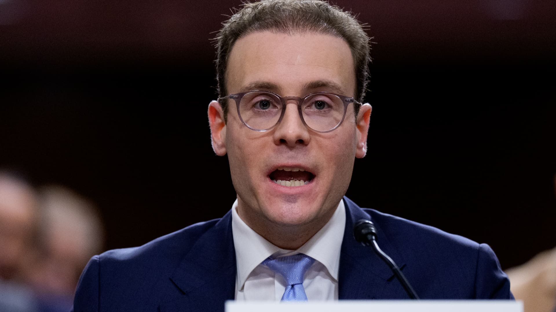 Senators tell CFTC to make clear ban on prediction market contracts involving deaths