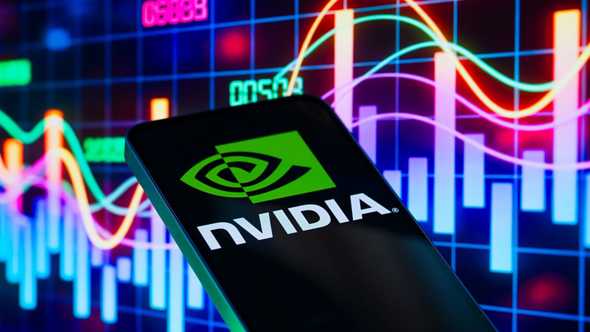 What traders are buying and selling during rout: Dumping Nvidia, buying Apple