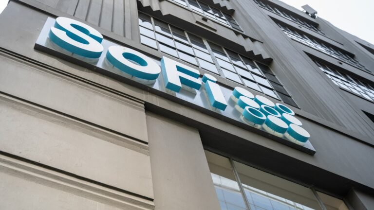 Citizens turns bullish on this fintech stock, says risk-reward has improved after tech sell-off