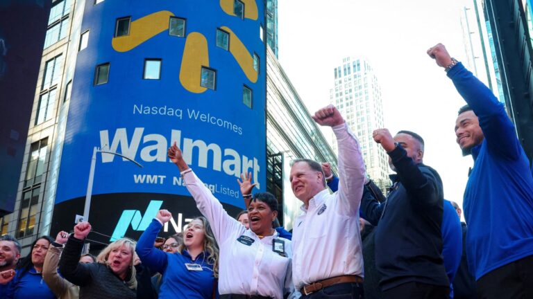 Walmart hits $1 trillion market cap, fueled by growth of e-commerce, new businesses