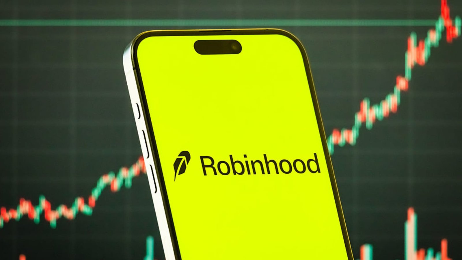 Robinhood tanks on revenue miss and ‘crypto jitters.’ Analysts say buy the dip