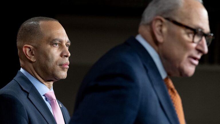 White House gives Democrats new DHS funding offer as partial government shutdown drags on