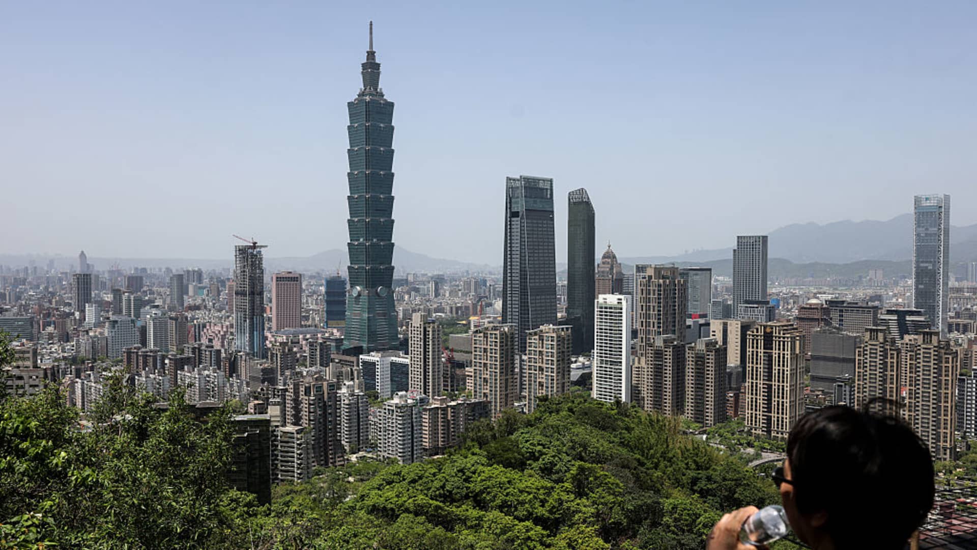 U.S., Taiwan finalize deal to cut tariffs, boost purchases of U.S. goods