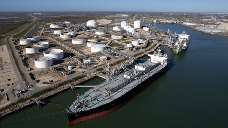 Oil prices jump on report that plans for U.S.-Iran nuclear talks are collapsing