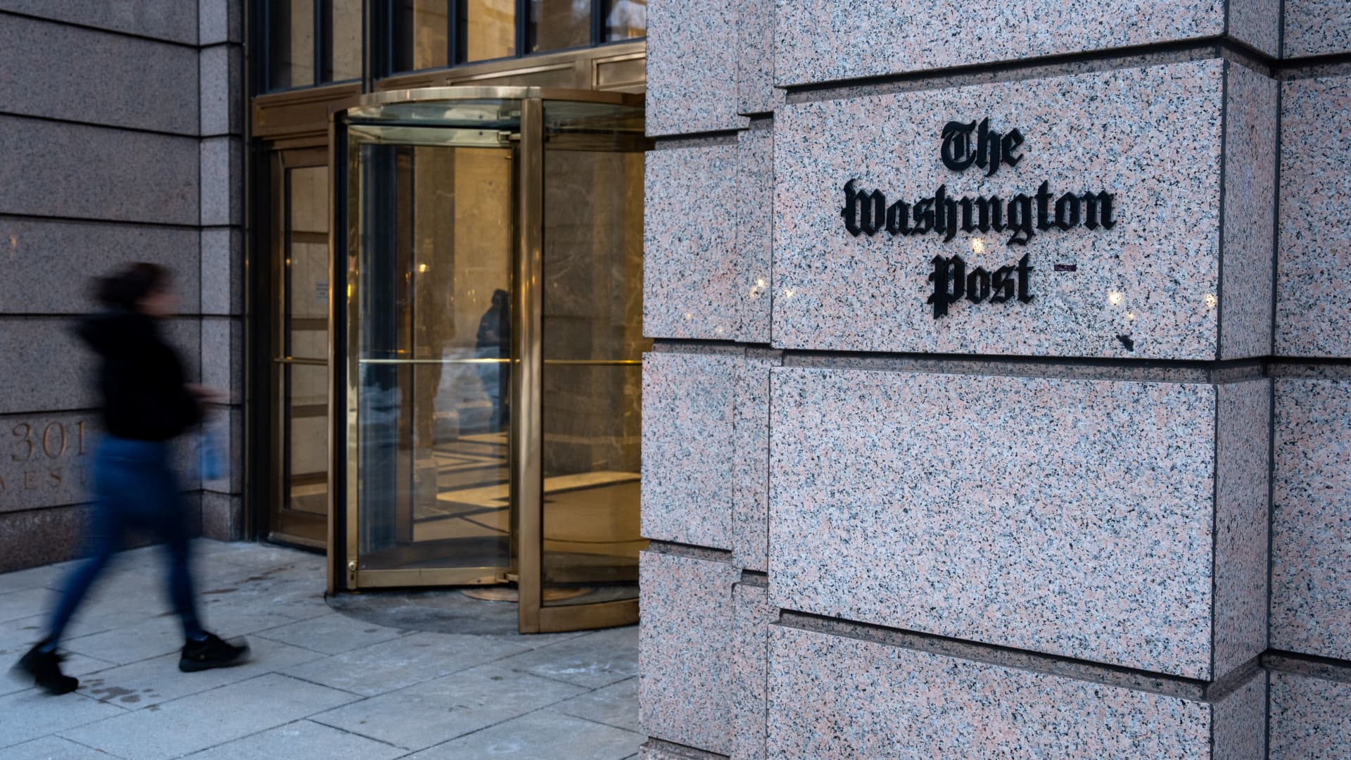 Washington Post starts massive layoff, gutting sports and foreign coverage: Reuters