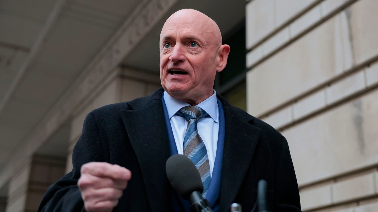 DC grand jury declines to indict Sens. Kelly, Slotkin for seditious conpiracy: MS Now