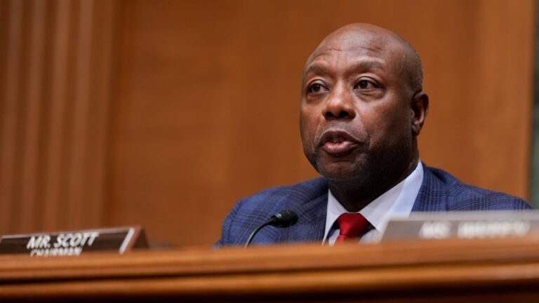 Senate Banking Chair Tim Scott believes Fed Chair Powell committed no crime in testimony