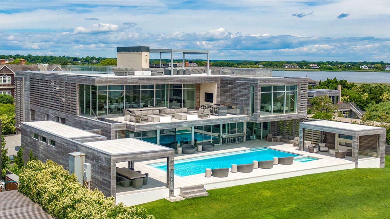 Hamptons real estate prices hit record, with 2026 summer rentals going fast