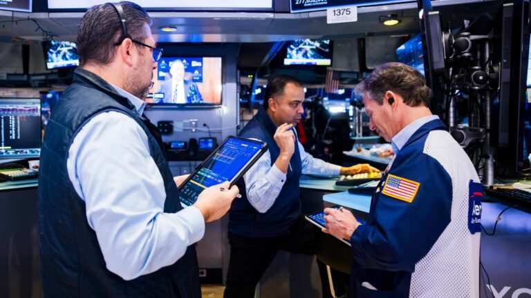 The stock market needs a Goldilocks jobs report Wednesday. Here are the scenarios