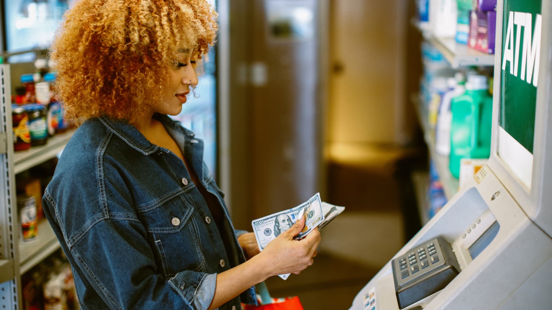 Retirement law lets employers pair emergency savings and 401(k)s, but few are doing so