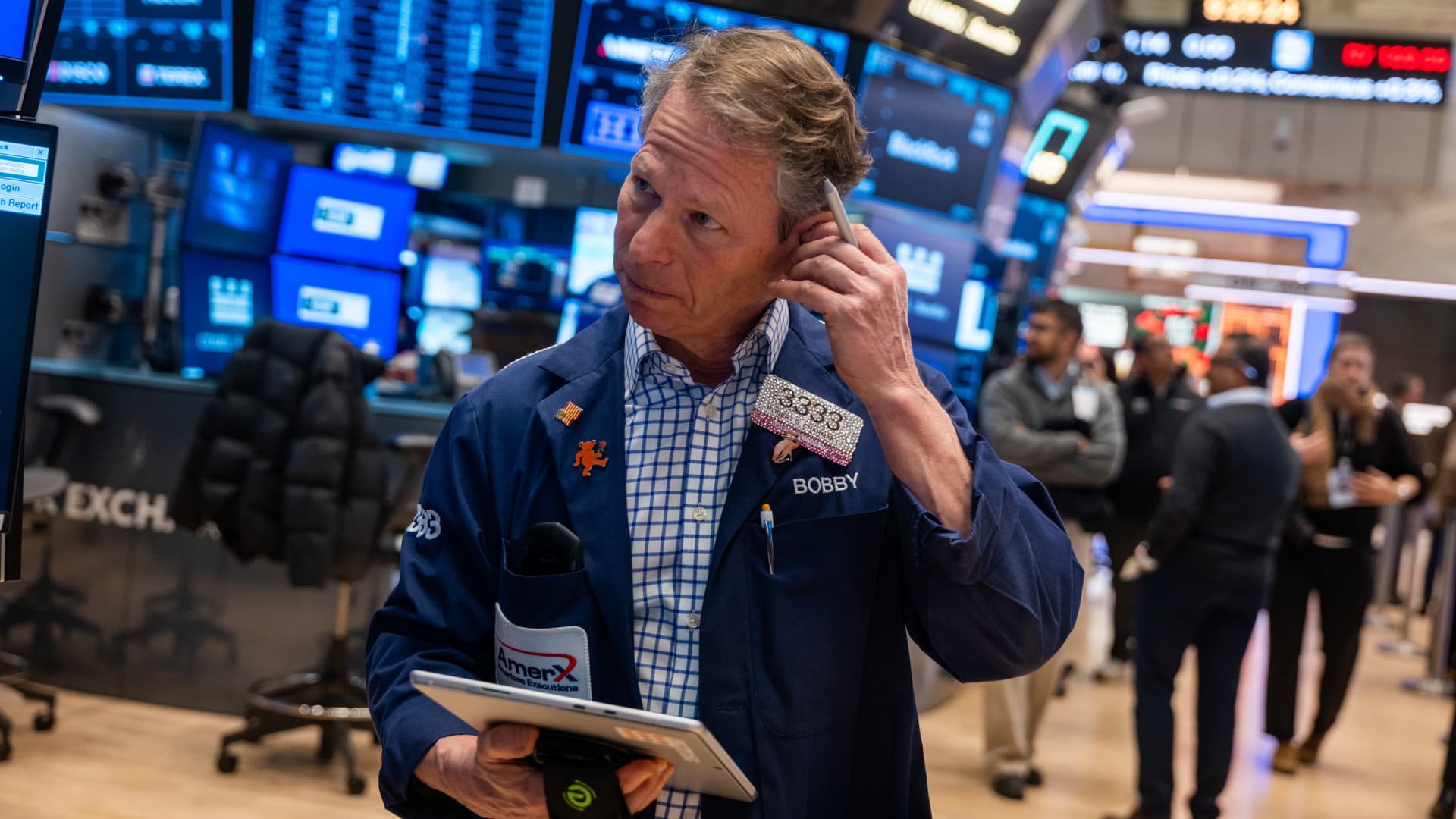 Stock futures are little changed as investors focus on Trump tariffs: Live updates