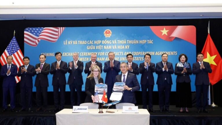 Vietnamese airlines sign deals for nearly 100 Boeing jets during party chief’s Washington visit