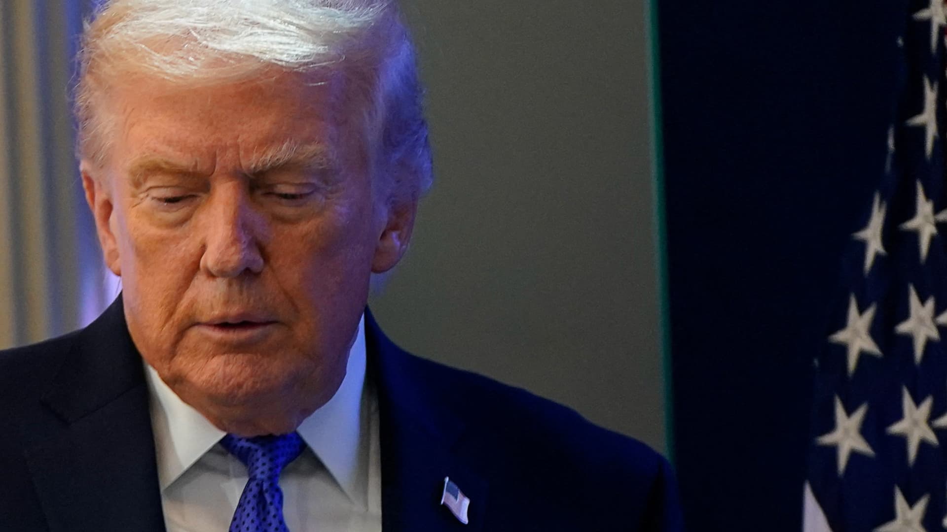 European stocks to start the week lower as markets react to new Trump tariffs