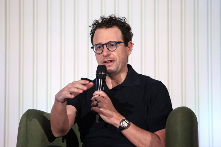 Anthropic faces a 'lose-lose' battle as it faces off with the Pentagon