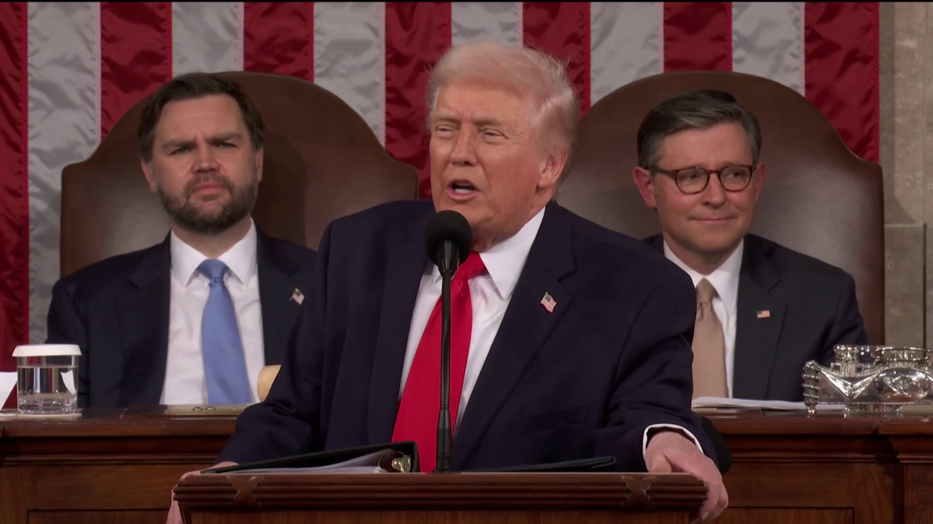 Pres. Trump addresses tariff ruling in front of Supreme Court justices