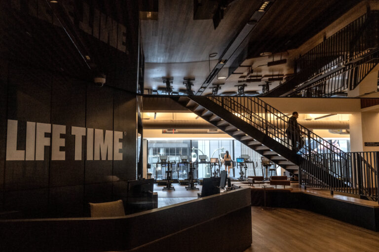 What two of America’s most popular gyms tell us about the ‘K-shaped’ economy