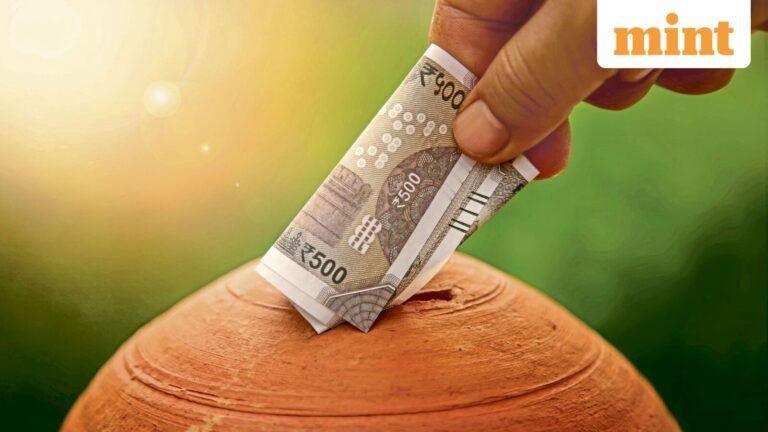 Stock market crash: Time to use 15 x 15 x 15 rule of mutual funds and grow  ₹2.21 crore in 15 years?