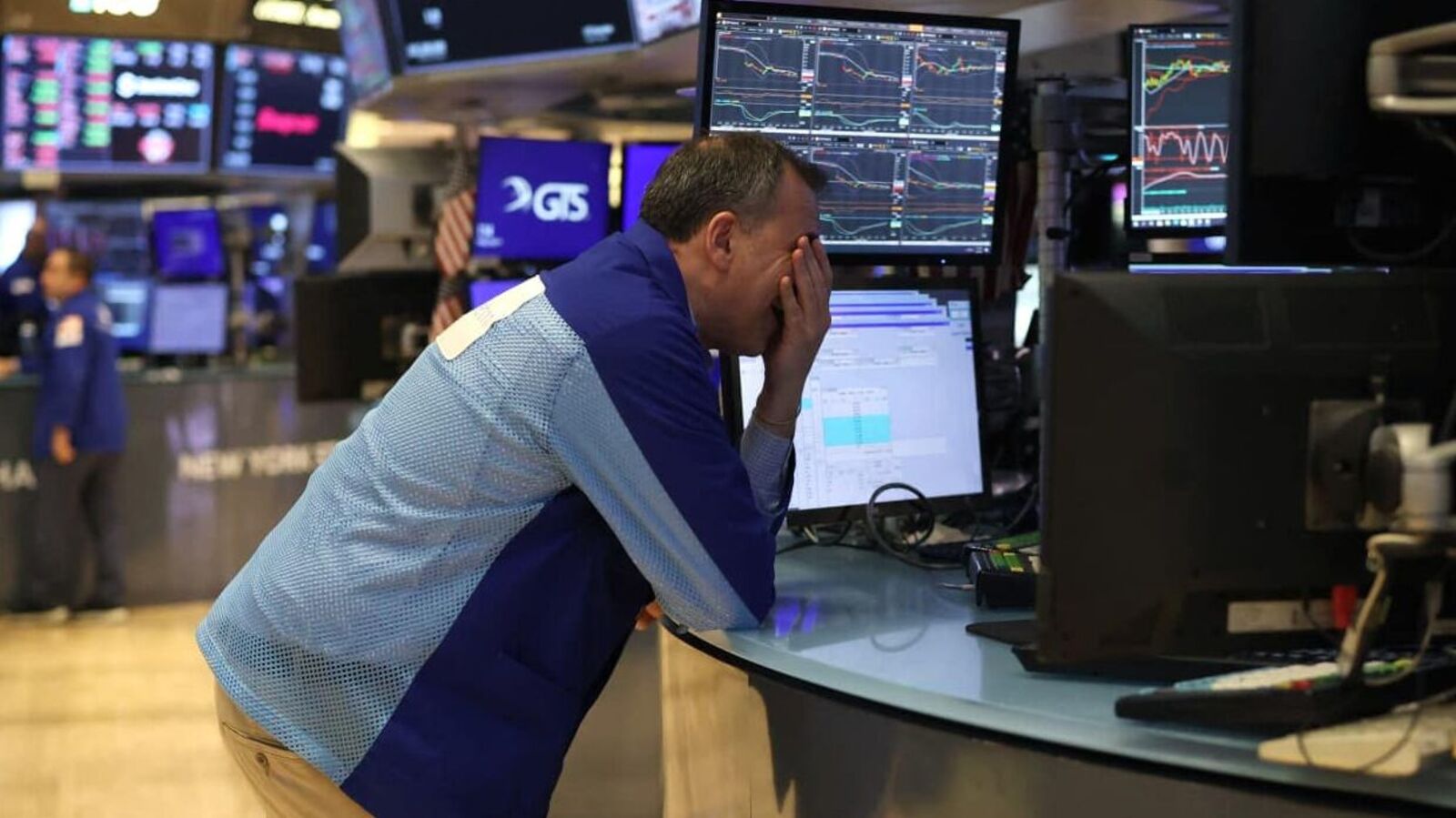 Top Gainers &amp; Losers on Feb 19: Hexaware Tech, HPCL, Paytm, Force Motors, Hero MotoCorp among top losers