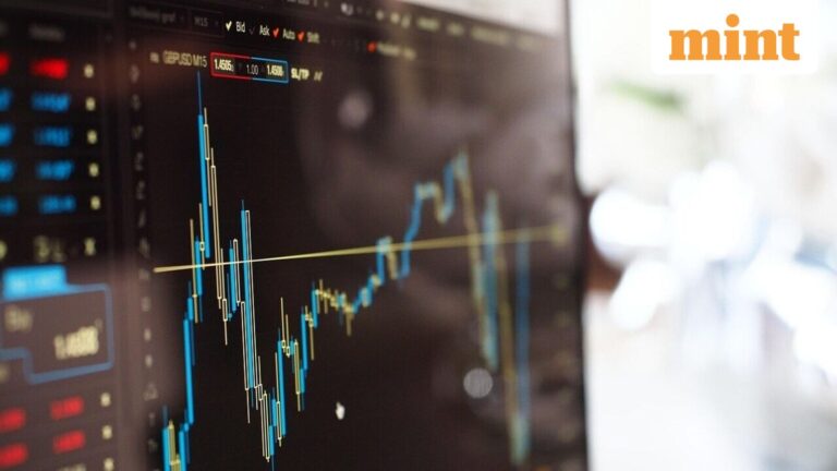 Stock Market Today LIVE:  ₹3 lakh crore lost! Sensex ends over 1,000 pts lower, Nifty below 25,500