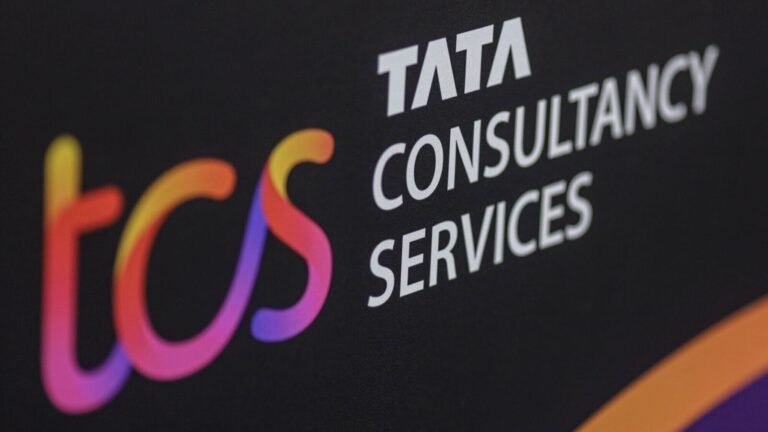 TCS share price hits 52-week low, market cap slips below  ₹10 lakh crore for first time since December 2020