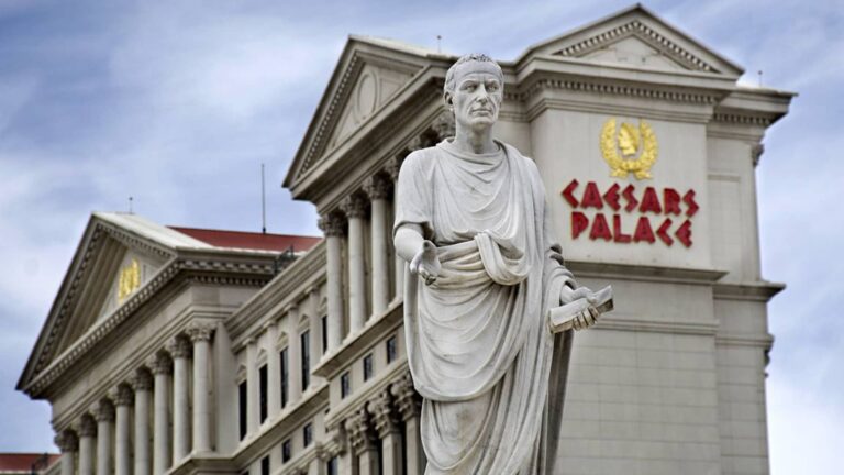 Fertitta in weekend deal talks to acquire Caesars, while billionaire Carl Icahn waits in the wings