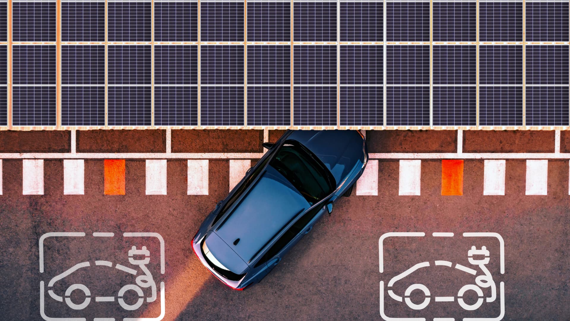 Rethinking electric vehicles, as gas prices surge? See the best hybrid and EV car insurance of April 2026