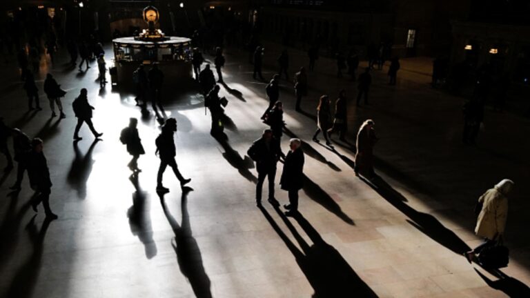 43% of workers want to change careers this year, survey finds — but few may actually do it