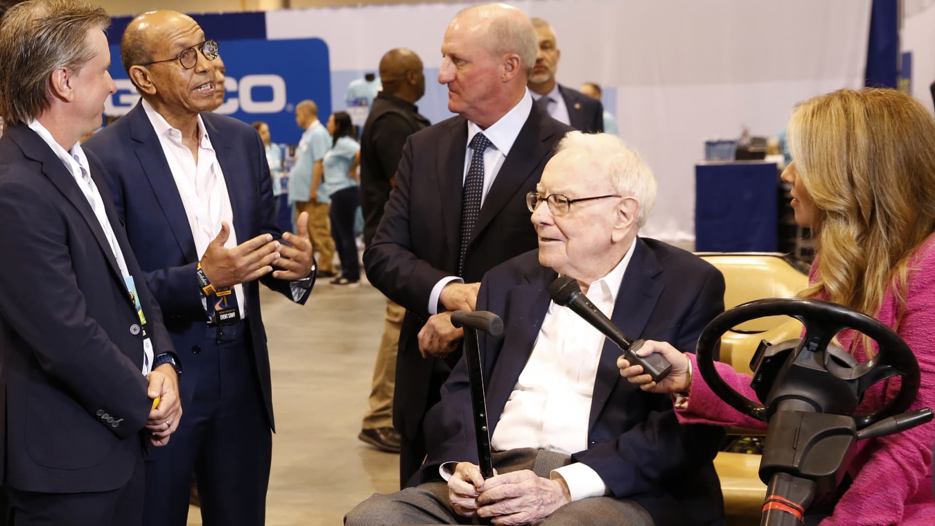Berkshire Hathaway shares drop more than 4% after poor fourth-quarter results, no bold moves by new CEO Abel