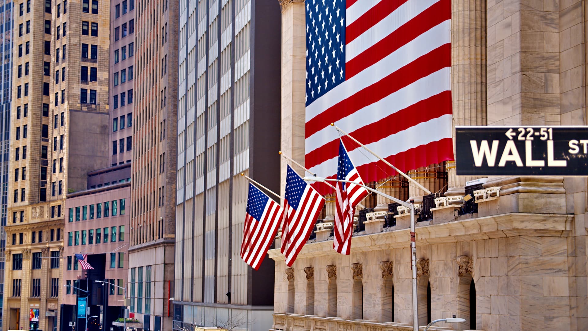 Private credit cracks open door for Wall Street banks' comeback: 'The tug of war is just starting'