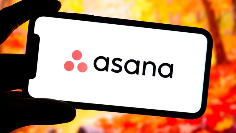 Stocks making the biggest moves after hours: MongoDB, Plug Power, Credo Technology & more