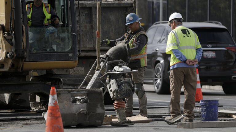 U.S. payrolls unexpectedly fell by 92,000 in February; unemployment rate rises to 4.4%