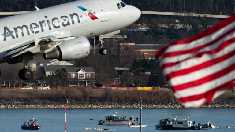 FAA tightens helicopter safety rules near major airports