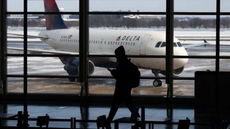 Stocks making the biggest moves midday: Mosaic, Tencent Music, Delta Air Lines, Uber, Eli Lilly & more