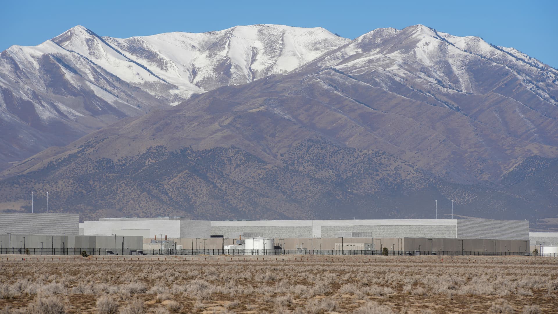 Eaton finalizes a smart acquisition to advance its AI data center ambitions