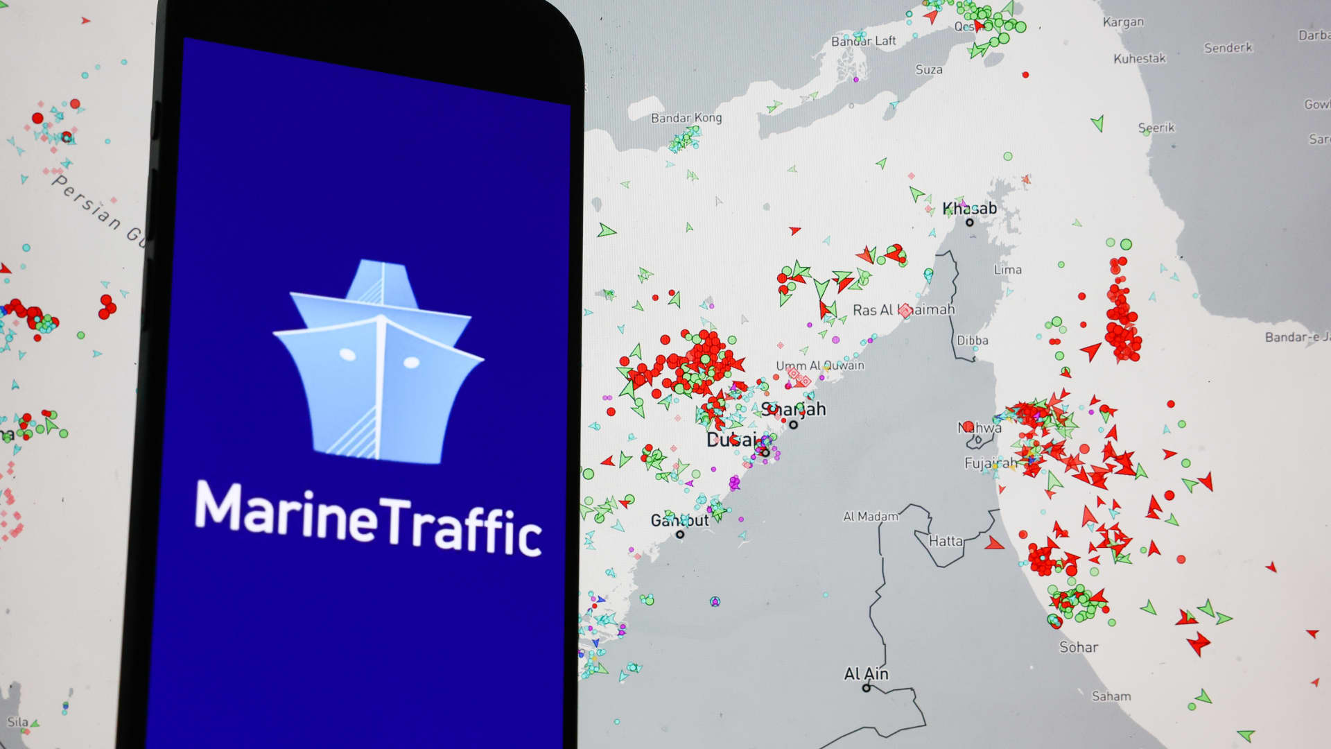 Oil tankers transiting Strait of Hormuz 'must be very careful,' Iran foreign ministry warns