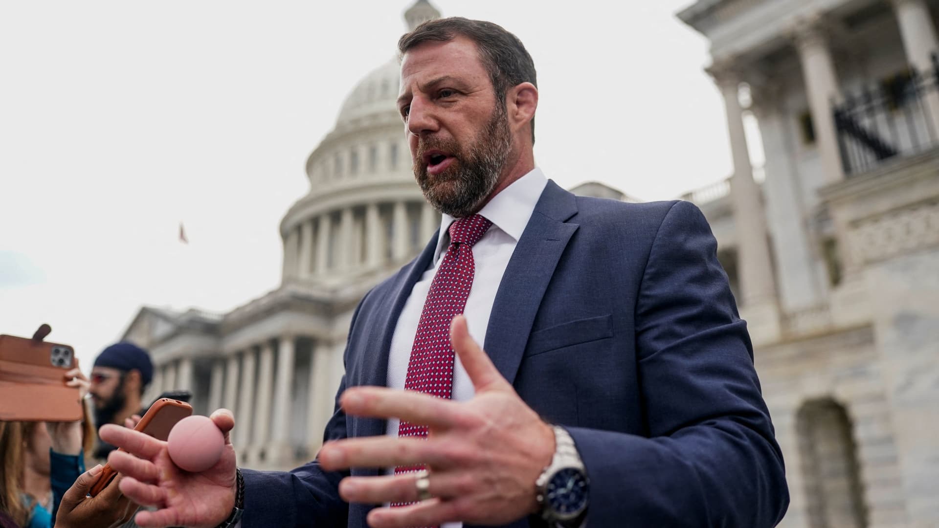 Who is Markwayne Mullin? Trump ally will bring conservative immigration policies to DHS