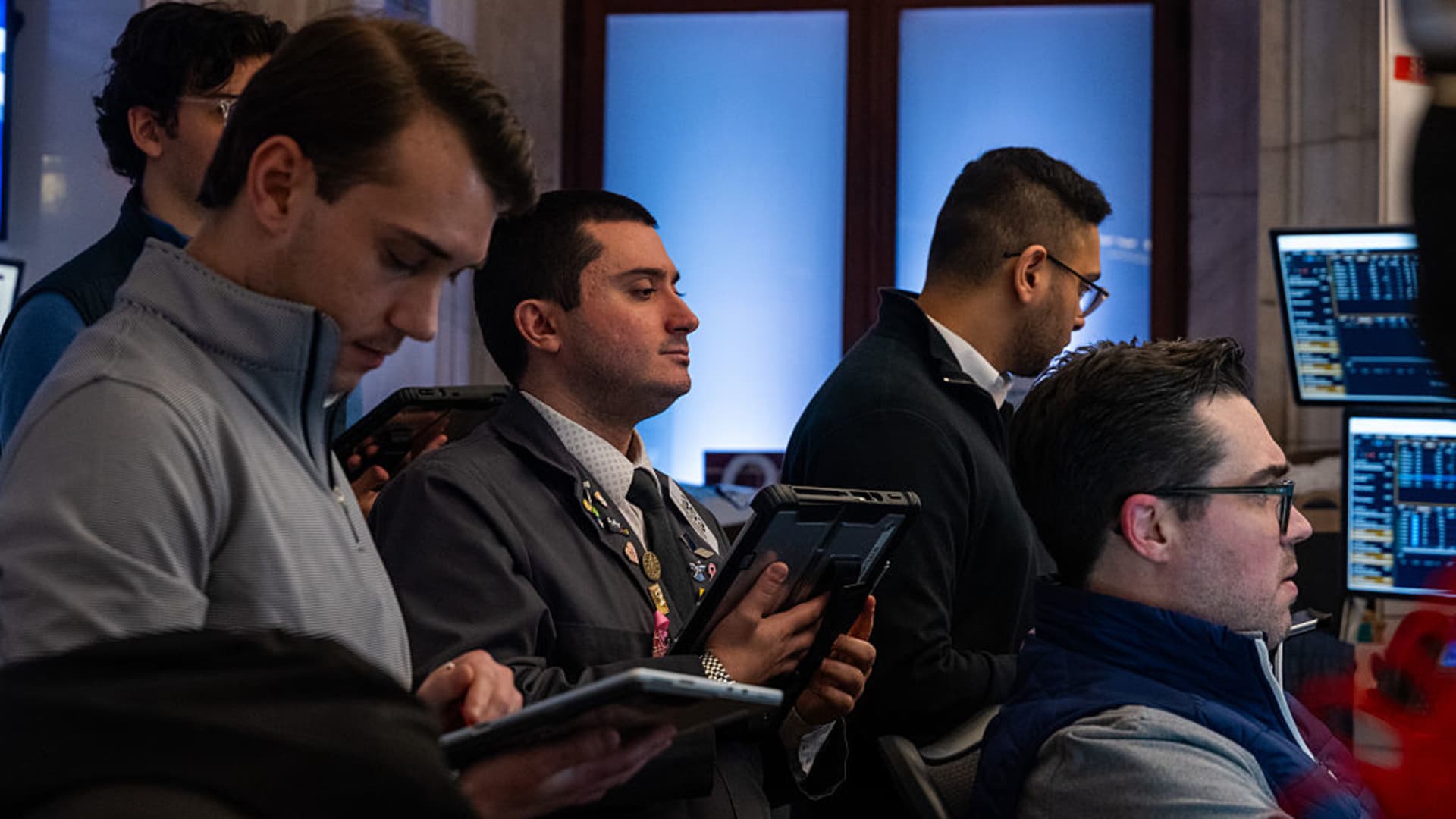 Investors brace for what's next as U.S.-Iran war stretches into second week