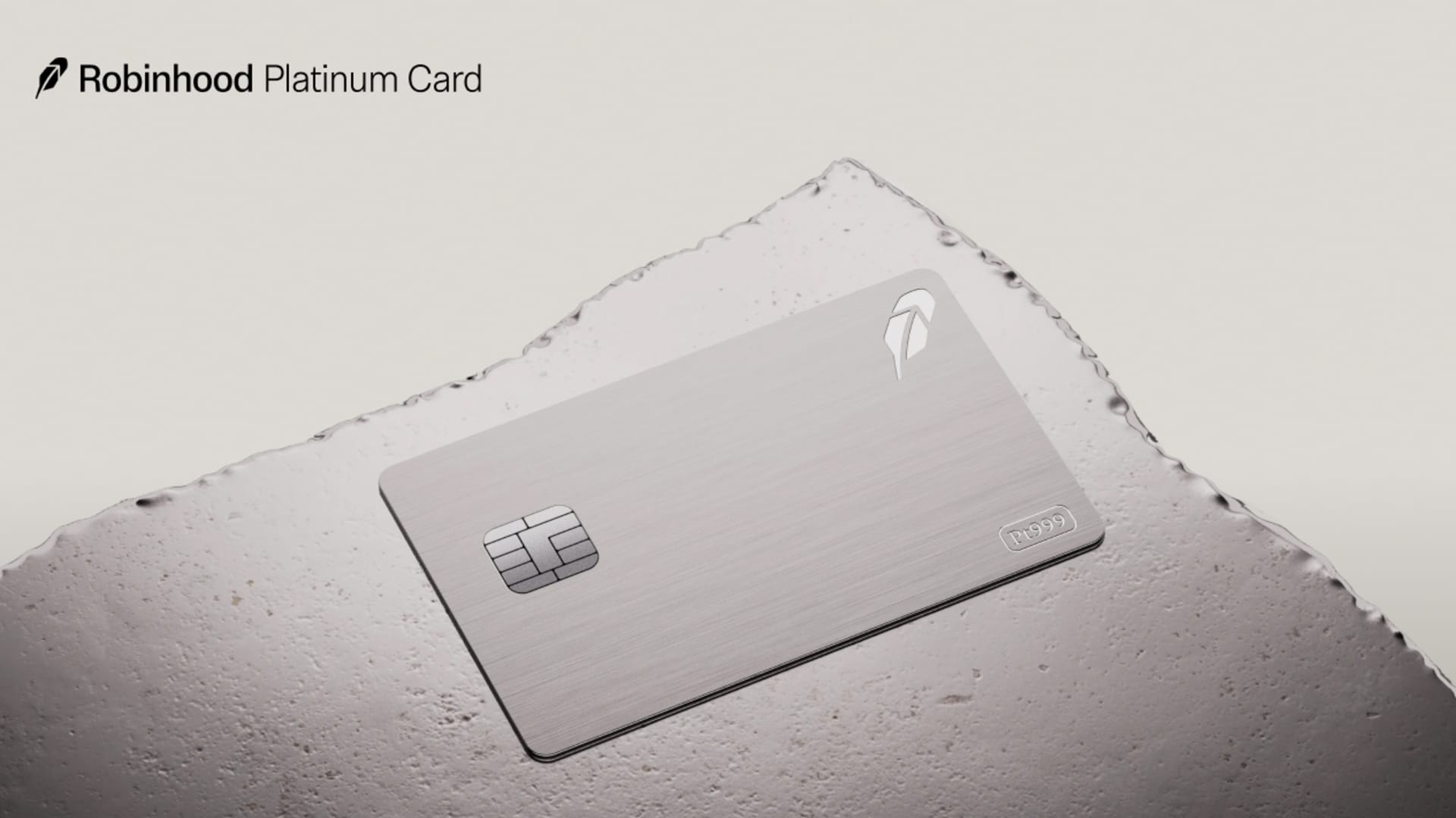 Robinhood Platinum Card launches with $3,000+ in value. How does it compare to the Amex Platinum?