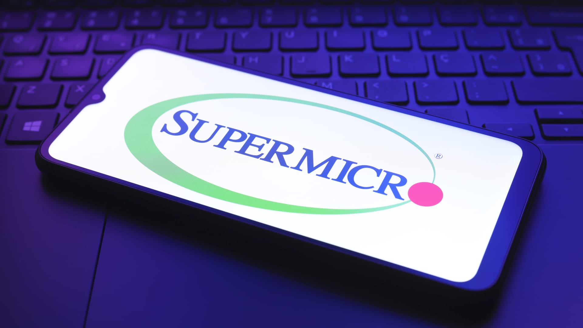 Super Micro co-founder indicted on Nvidia smuggling charges leaves board
