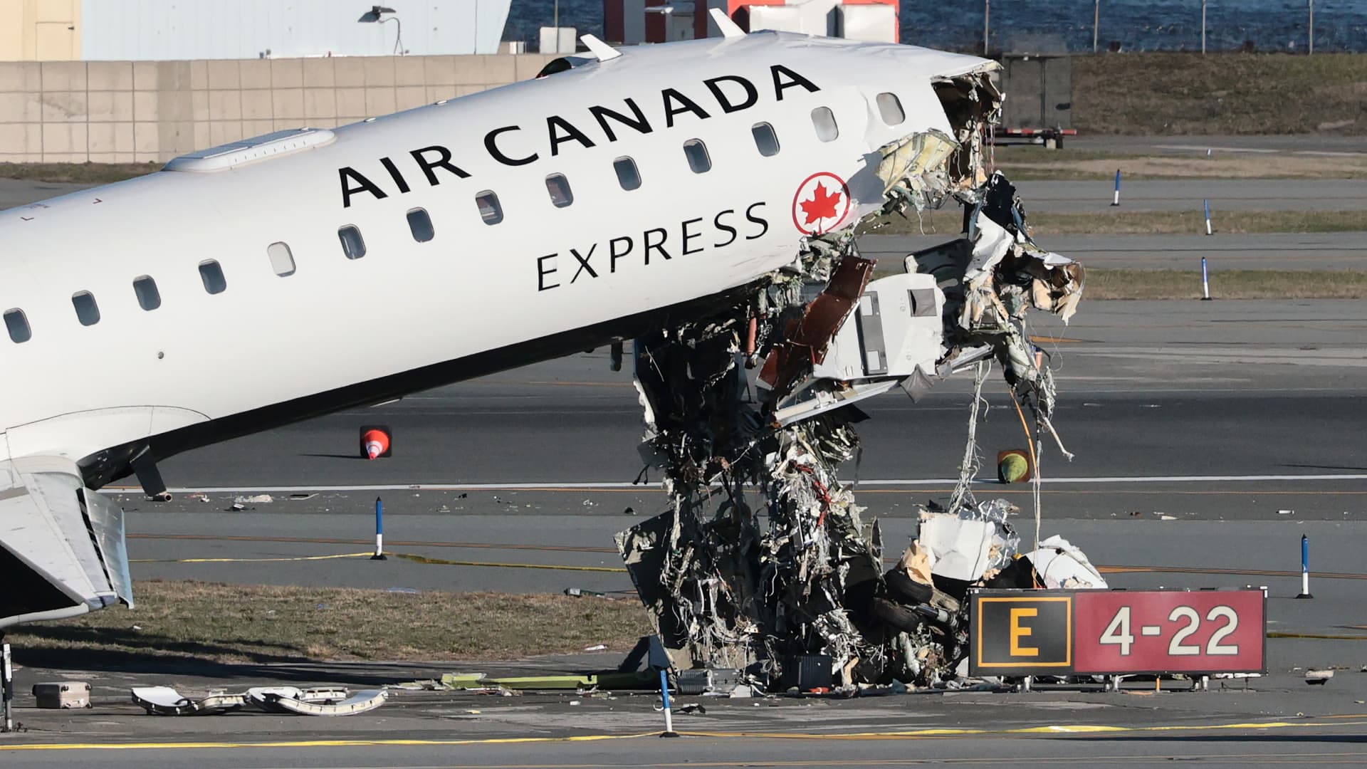 Air Canada CEO will retire this year after his English-only crash message was criticized