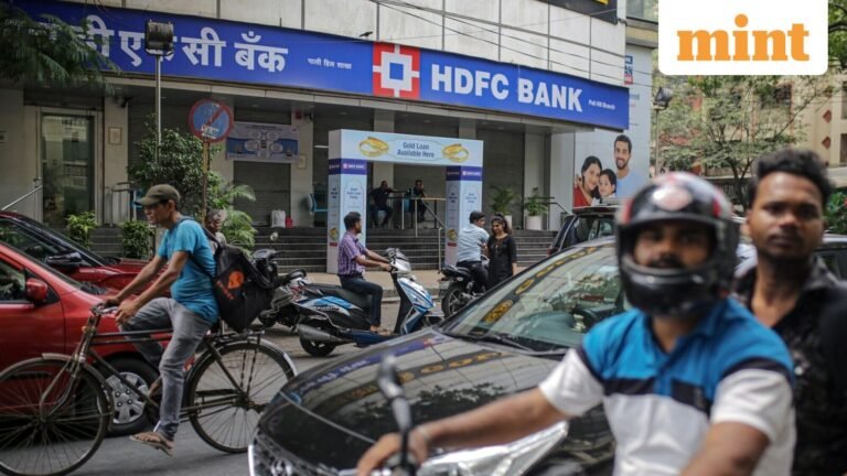 HDFC Bank share price crash Highlights: HDFC Bank ends 5% lower amid chairman resignation fiasco, down 10% in March