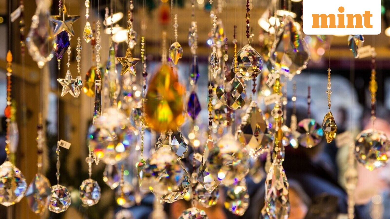 Small-cap jewellery stock declares  ₹350 crore fund raise through issuance of fresh shares, raises authorised capital